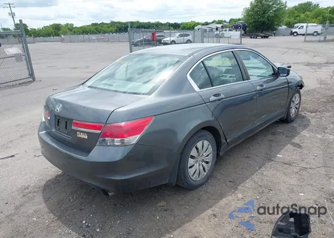 2012 Honda Accord 2.4 Lx из США, поврежденный, VIN 1HGCP2F3XCA195790